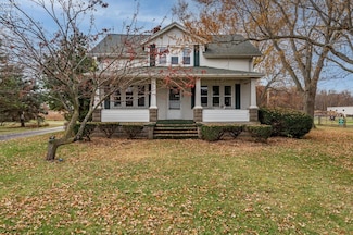 360 Bridge Rd, Lakeside Marblehead, OH 43440