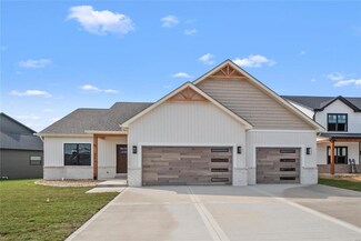 719 Conner Cir, Fairview Heights, IL 62208