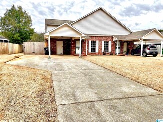 1820 Oakleaf Ln, Birmingham, AL 35215