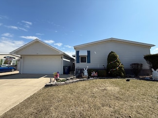 214 Begonia Dr, Matteson, IL 60443