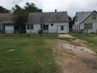 2827 E 9th St N, Wichita, KS 67214