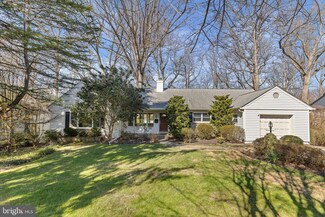 3166 Juniper Ln, Falls Church, VA 22044