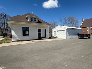 710 Iowa St, Iowa Falls, IA 50126