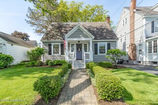 100 Fairview Ave, Albany, NY 12208