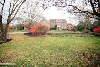 5 Hidden Hollow Dr, Trenton, NJ 08620