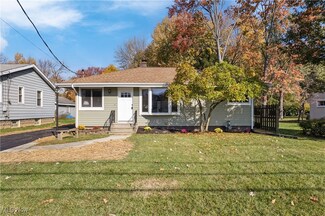 180 Race St, Berea, OH 44017