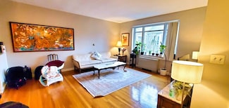 573 Washington St Unit 19, Brookline, MA 02446