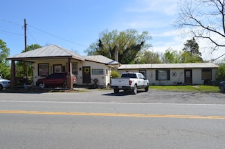 409 Salem Ave, New Castle, VA 24127