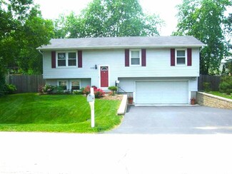 20558 N Clarice Ave, Lincolnshire, IL 60069