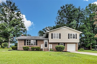 1057 Cable Creek Rd, Asheboro, NC 27205