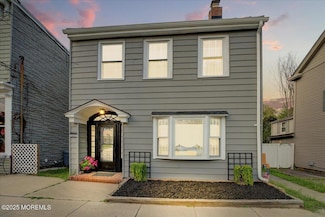 24381 W Main St, Columbus, NJ 08022