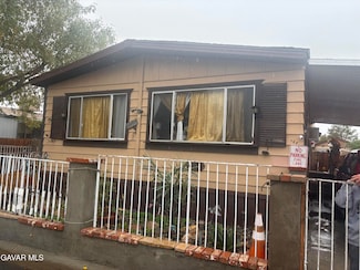 3300 15th St W Unit Spc 155, Rosamond, CA 93560