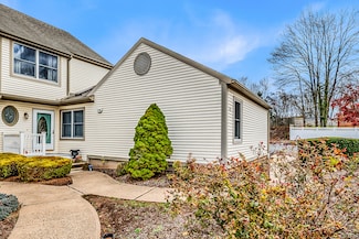 245 Berlin Ave Unit 6, Southington, CT 06489