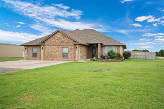 1200 Manning Rd, El Reno, OK 73036