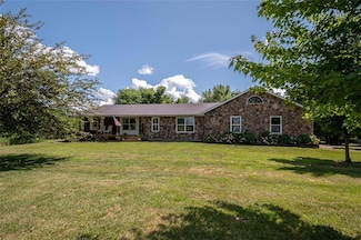 4006 Thomas Rd, Wellsville, KS 66092