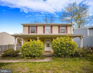 7647 Fallswood Way, Lorton, VA 22079