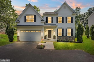 604 Rose Hill Rd, Broomall, PA 19008