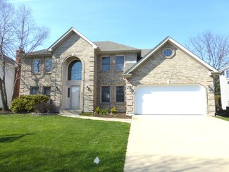 2207 Wicklow Rd, Naperville, IL 60564