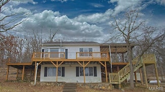 1153 Red Fox Rd, Climax Springs, MO 65324