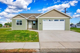 1732 Patriot Way, Neenah, WI 54956