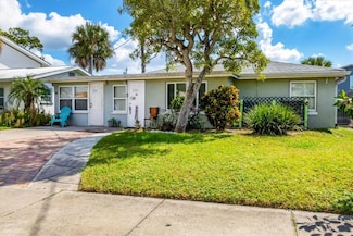 234 Colonia Ln E, Nokomis, FL 34275