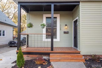 728 N Kingshighway St, Saint Charles, MO 63301