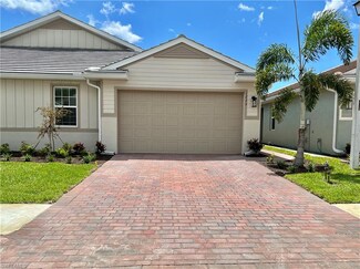 1233 Enbrook Loop, Naples, FL 34114