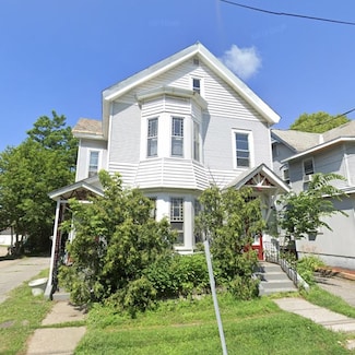 43 Clarke St Unit 1, Burlington, VT 05401