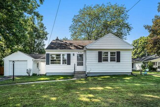 812 Emmons St, Niles, MI 49120