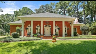 47 Avery Cir, Jackson, MS 39211