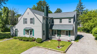 1132 Hannah Ct, Benton Harbor, MI 49022