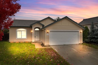 7818 N Maple St, Spokane, WA 99208