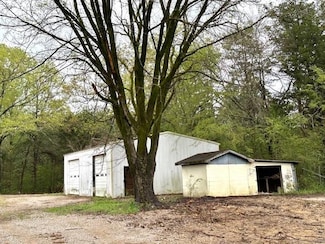 175 Drake Loop, Savannah, TN 38372