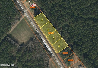4102 Swamp Fox Hwy E, Tabor City, NC 28463