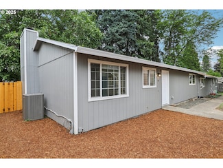 213 NW Forest St, Hillsboro, OR 97124