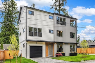 215 NE 123rd St, Seattle, WA 98125
