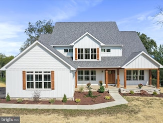 265 Haventree Terrace, Falling Waters, WV 25419