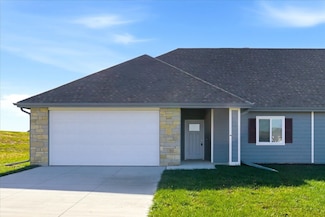 22957 Cayuse St, Glenwood, IA 51534
