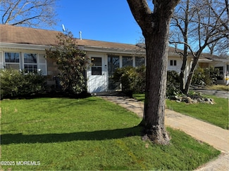 61B Hedge Dr Unit 61B, Lakewood, NJ 08701