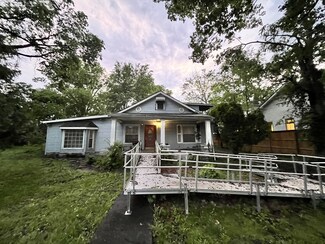 1206 N 7th St, Nashville, TN 37207
