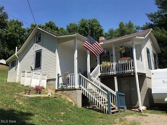221 Washington St, Corning, OH 43730