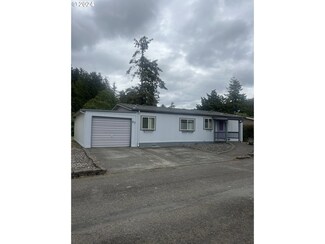 100 River Bend Rd Unit 47, Reedsport, OR 97467