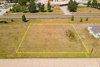 504 Bluestem Dr, Goessel, KS 67053
