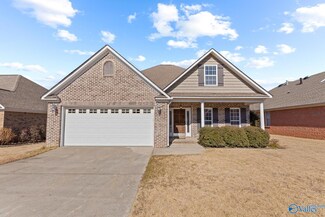 1307 Berrivine Dr NE, Hartselle, AL 35640