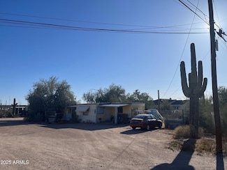 1355 E Scenic St, Apache Junction, AZ 85119
