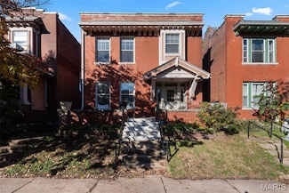 2355 Klemm St, Saint Louis, MO 63110
