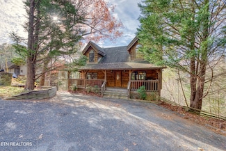 934 Vixen Run, Gatlinburg, TN 37738