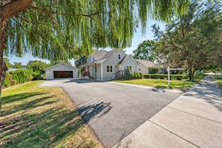 9725 Normandy Ave, Oak Lawn, IL 60453