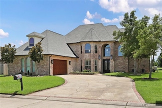 172 River Oaks Dr, La Place, LA 70068