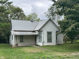 922 N Madison St, Greencastle, IN 46135